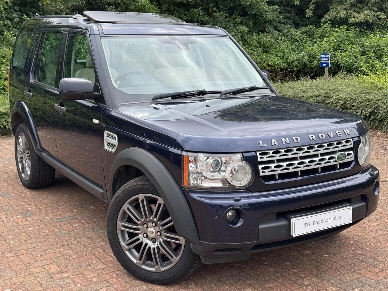 2014 Land Rover Discovery 4